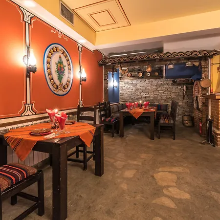 Отель Iceberg Банско