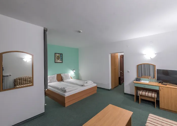 Iceberg Готель