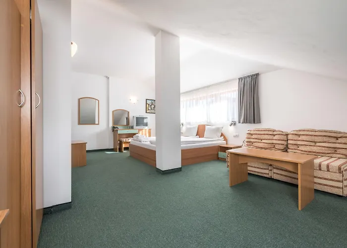 Готель Iceberg